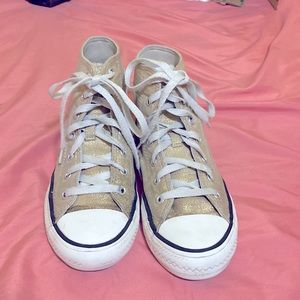 Converse and the color is sparkle gold. $15